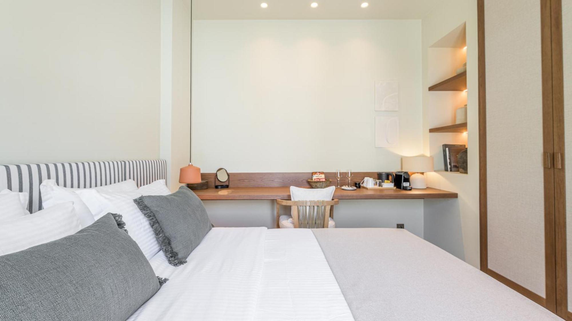 אדאמאס Hotel Eleni מראה חיצוני תמונה